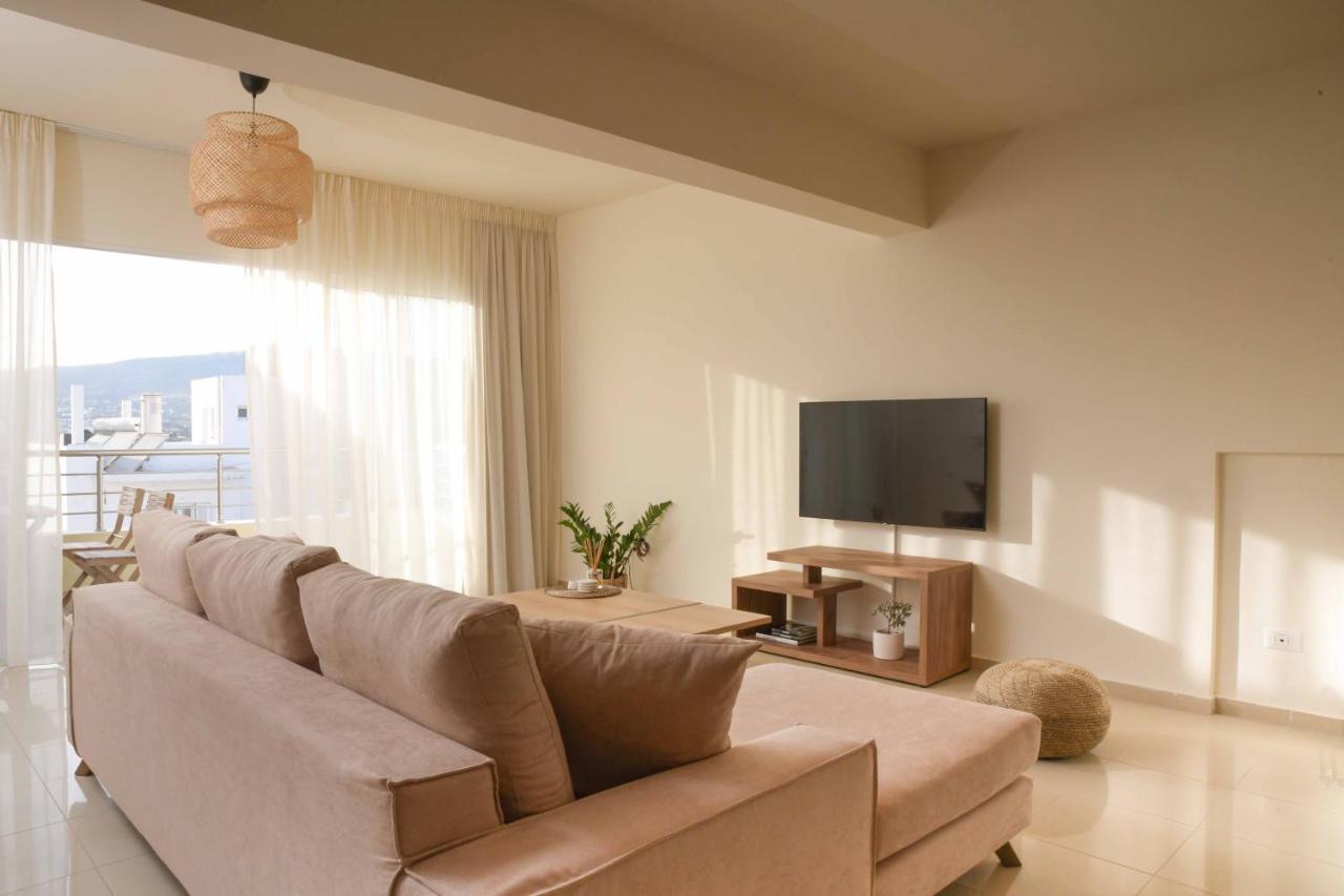 Oikies Luxury Apartments With Private Free Parking Area Ájosz Nikólaosz Kültér fotó