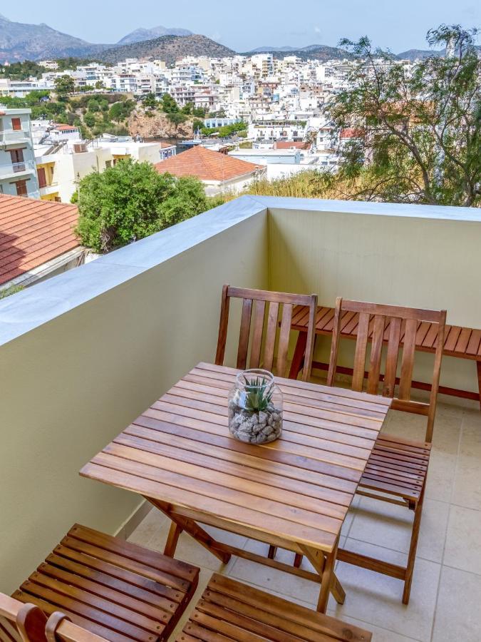 Oikies Luxury Apartments With Private Free Parking Area Ájosz Nikólaosz Kültér fotó