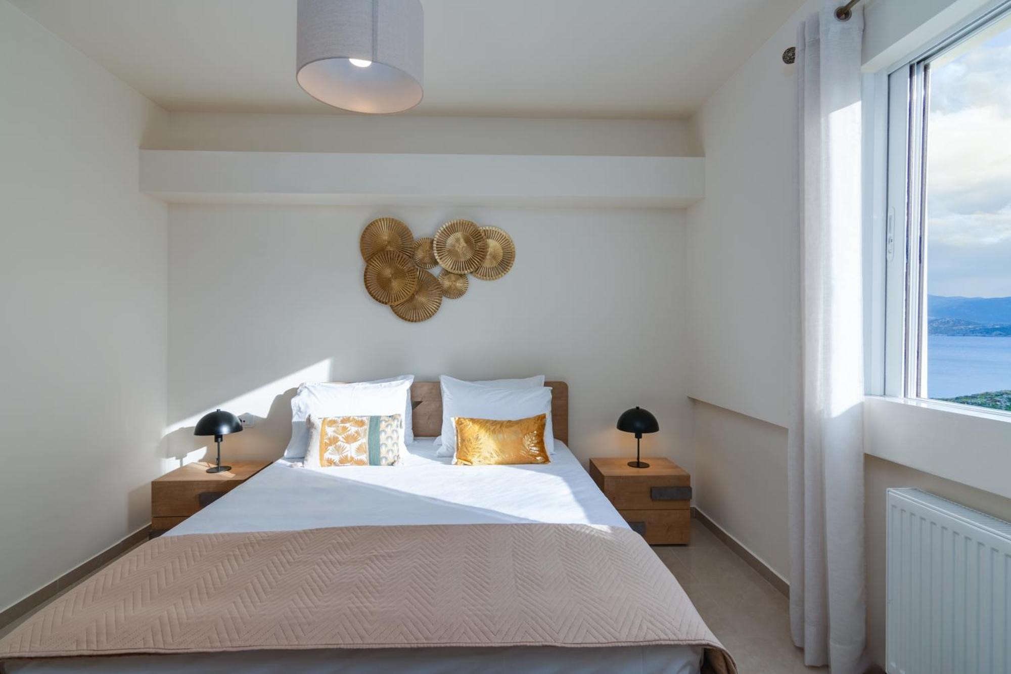 Oikies Luxury Apartments With Private Free Parking Area Ájosz Nikólaosz Kültér fotó